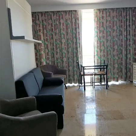 Estudio En 1ª Linea De La Playa Appartement *
